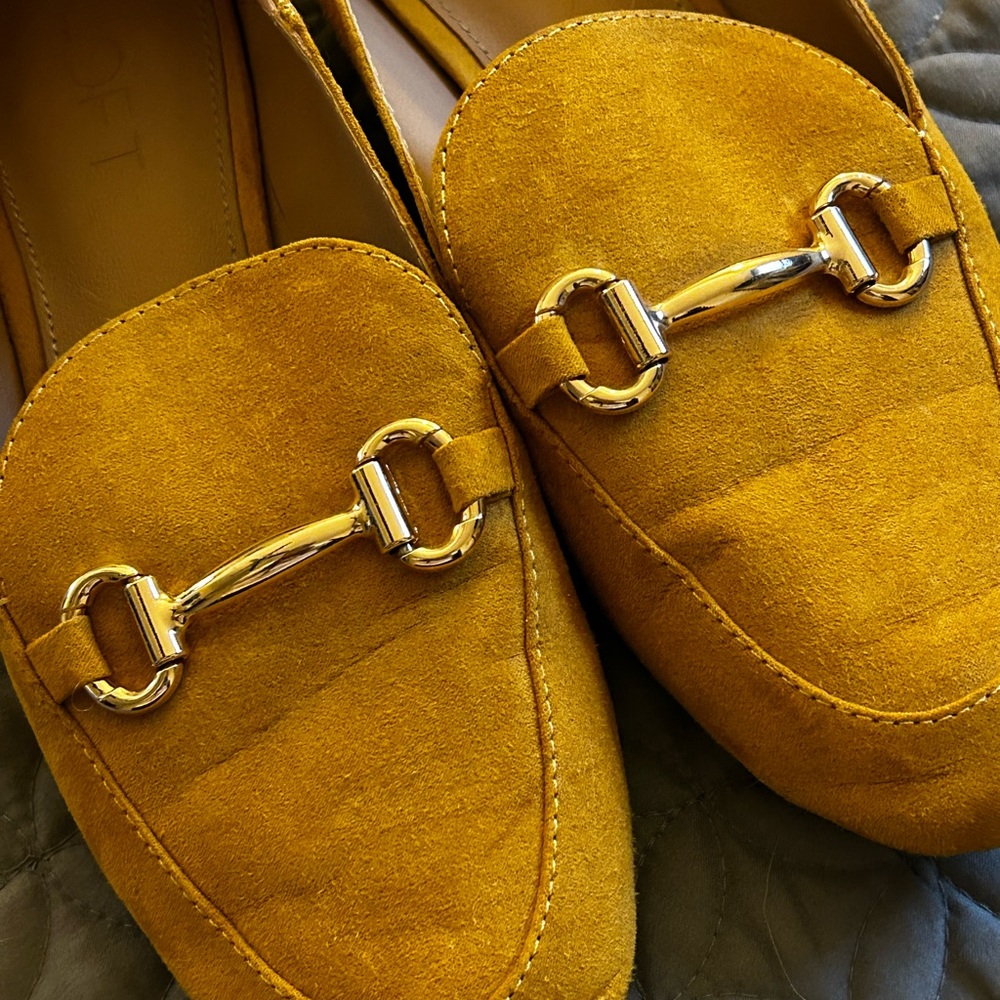 LOFT Mustard Yellow Faux Suede Loafers Elegant Slip-On Flats Shoes - Picture 4 of 5